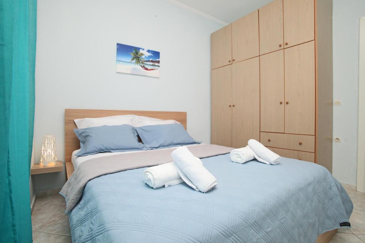 Blue Deluxe Apartment Kallithea  Extérieur photo
